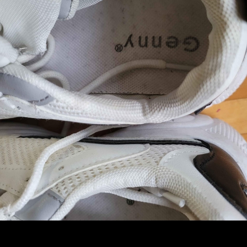 Running shoes - Picture 7 of 7